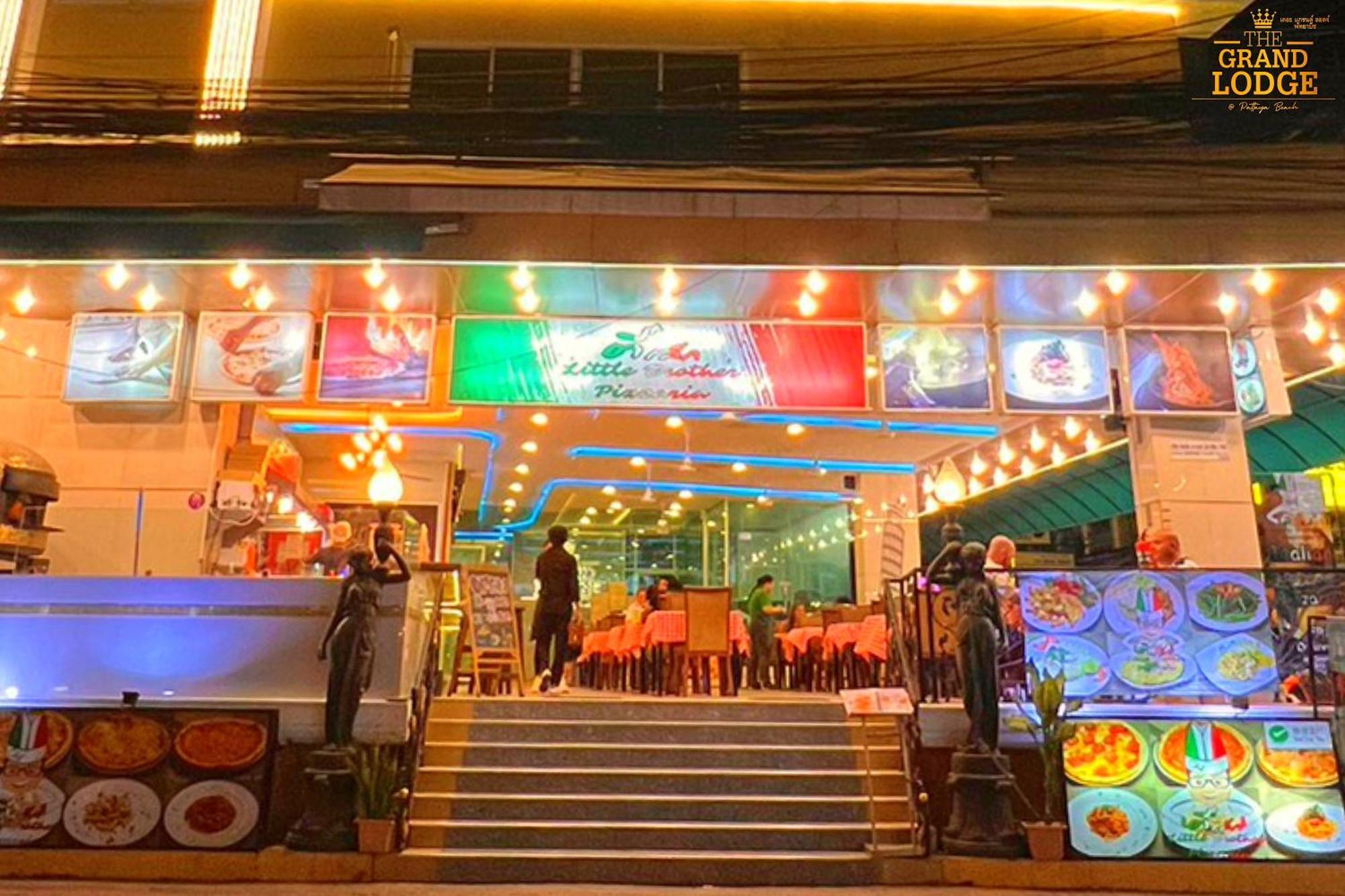 The Grand Lodge Pattaya Bagian luar foto