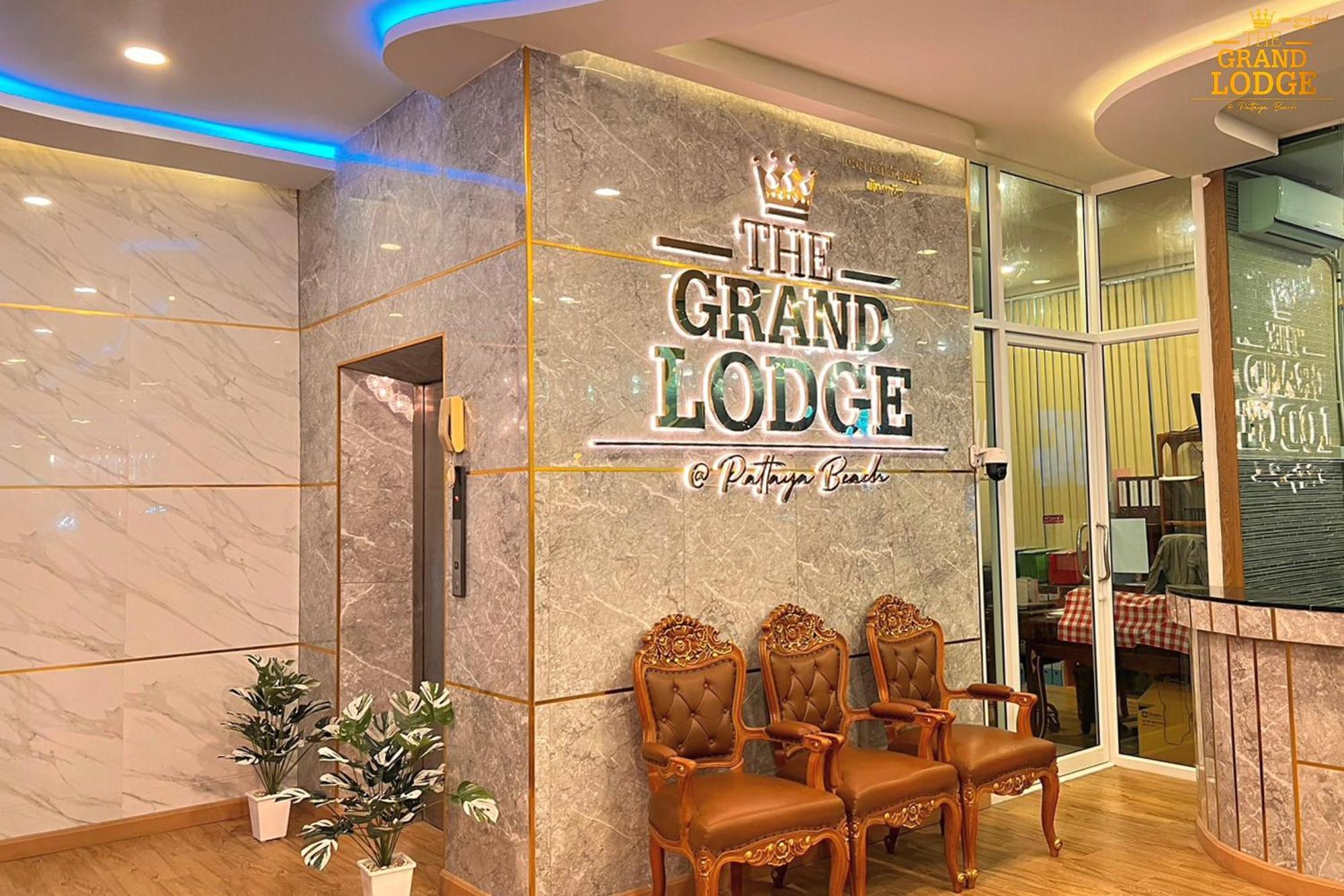 The Grand Lodge Pattaya Bagian luar foto