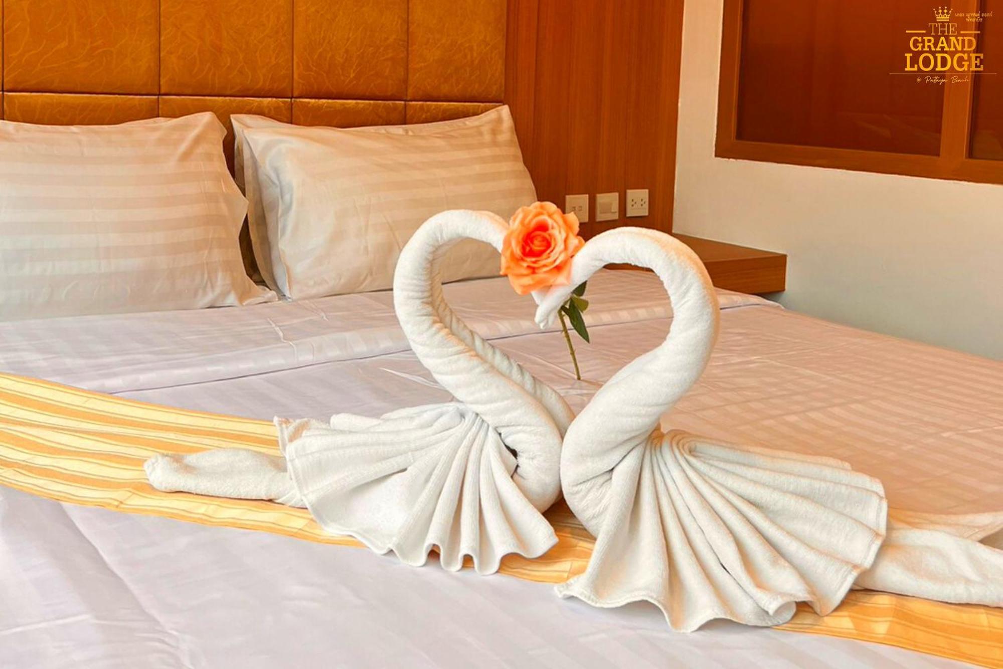 The Grand Lodge Pattaya Bagian luar foto